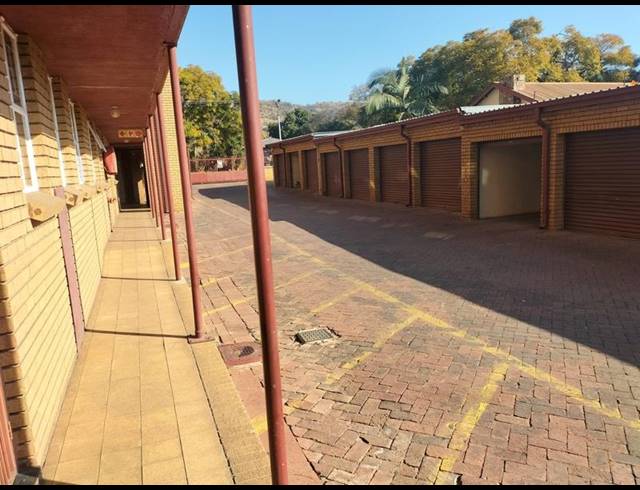 2 BEDROOM PROPERTY TO RENT IN PRETORIA GARDENS